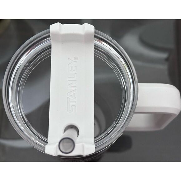 Stanley Adventure Quencher 40oz Stainless Steel Tumbler, CHAMPAGNE OMBRE - Picture 3 of 4